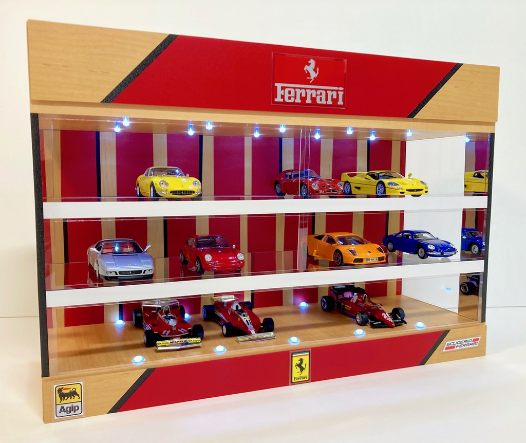1/43展示21台可能・メープル&RED・3層式ディスプレーBOX / 白色LED照明・スタイリッシュジオラマ・京商、ミニチャンプスなどに