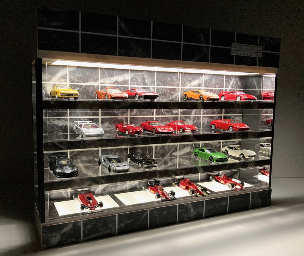 1/64展示40台可・黒大理石・4層式ディスプレーBOX /白色 LED照明内蔵・スタイリッシュジオラマ・トミカ、京商、ホットウィール等