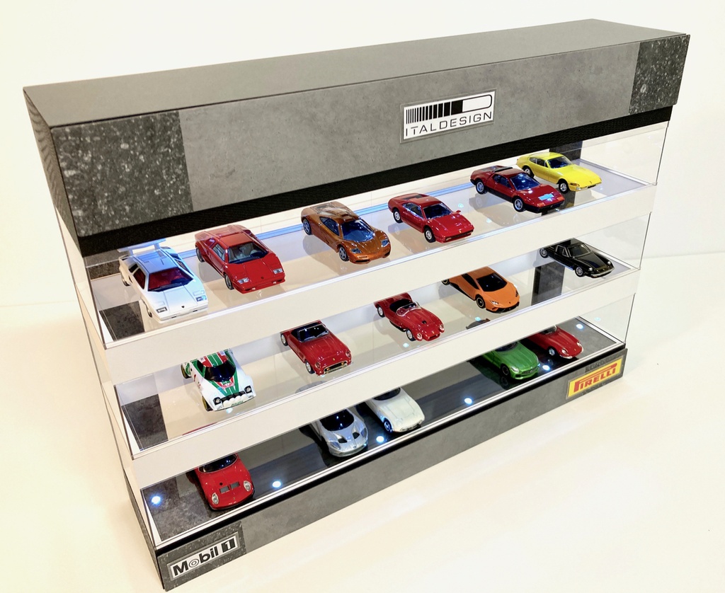 1/64展示30台可能・スケルトン構造・3層式ディスプレーBOX / 白色LED20灯内蔵・スタイリッシュジオラマ・トミカ、京商、ホットウィールなど