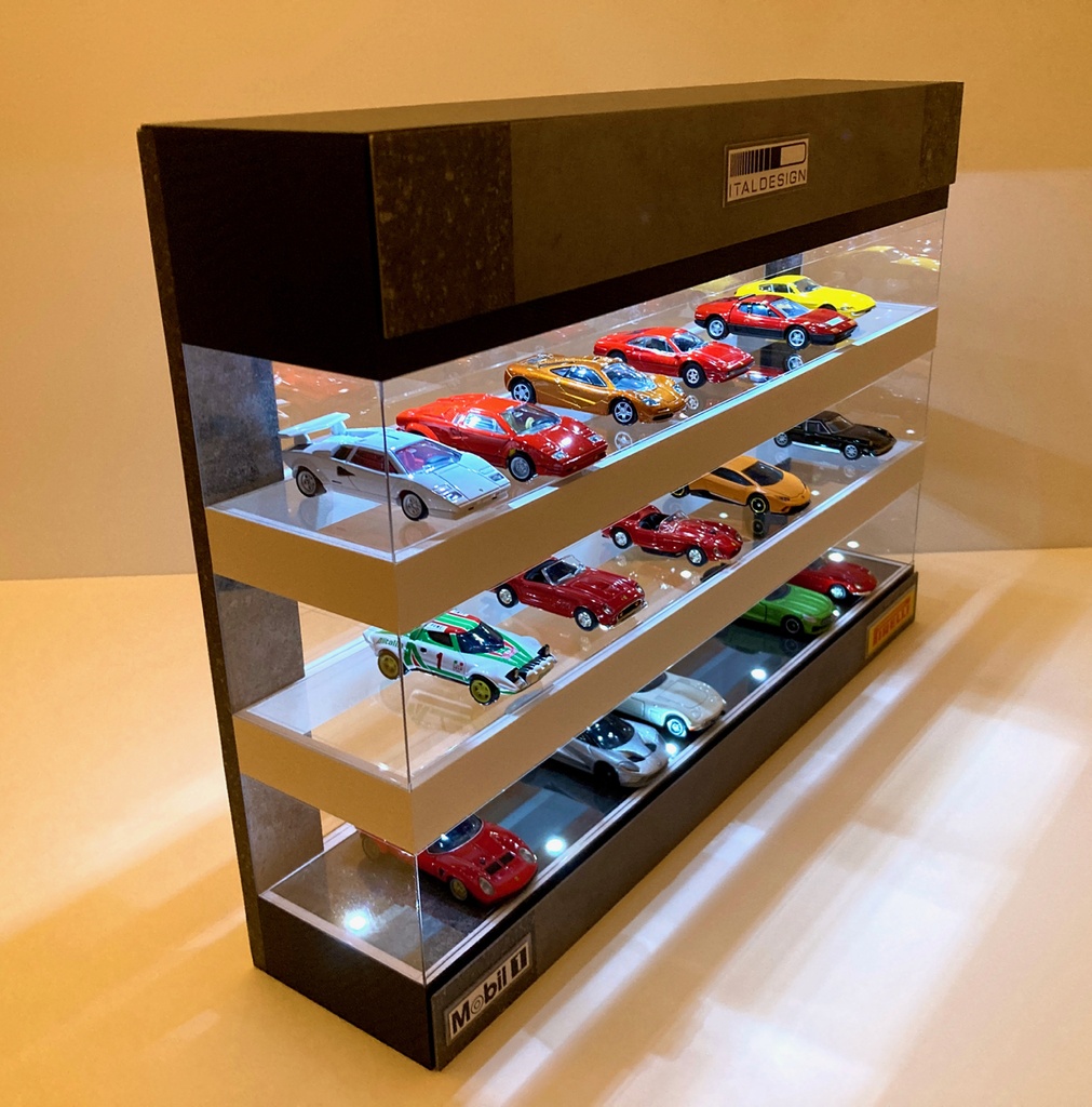 1/64展示30台可能・スケルトン構造・3層式ディスプレーBOX / 白色LED20灯内蔵・スタイリッシュジオラマ・トミカ、京商、ホットウィールなど