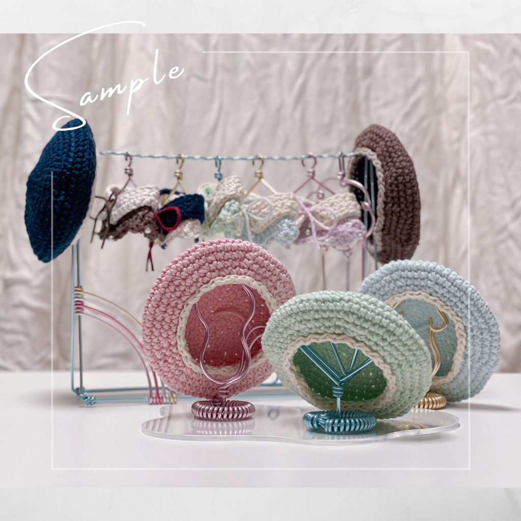 つけ襟とワンピとベレー帽