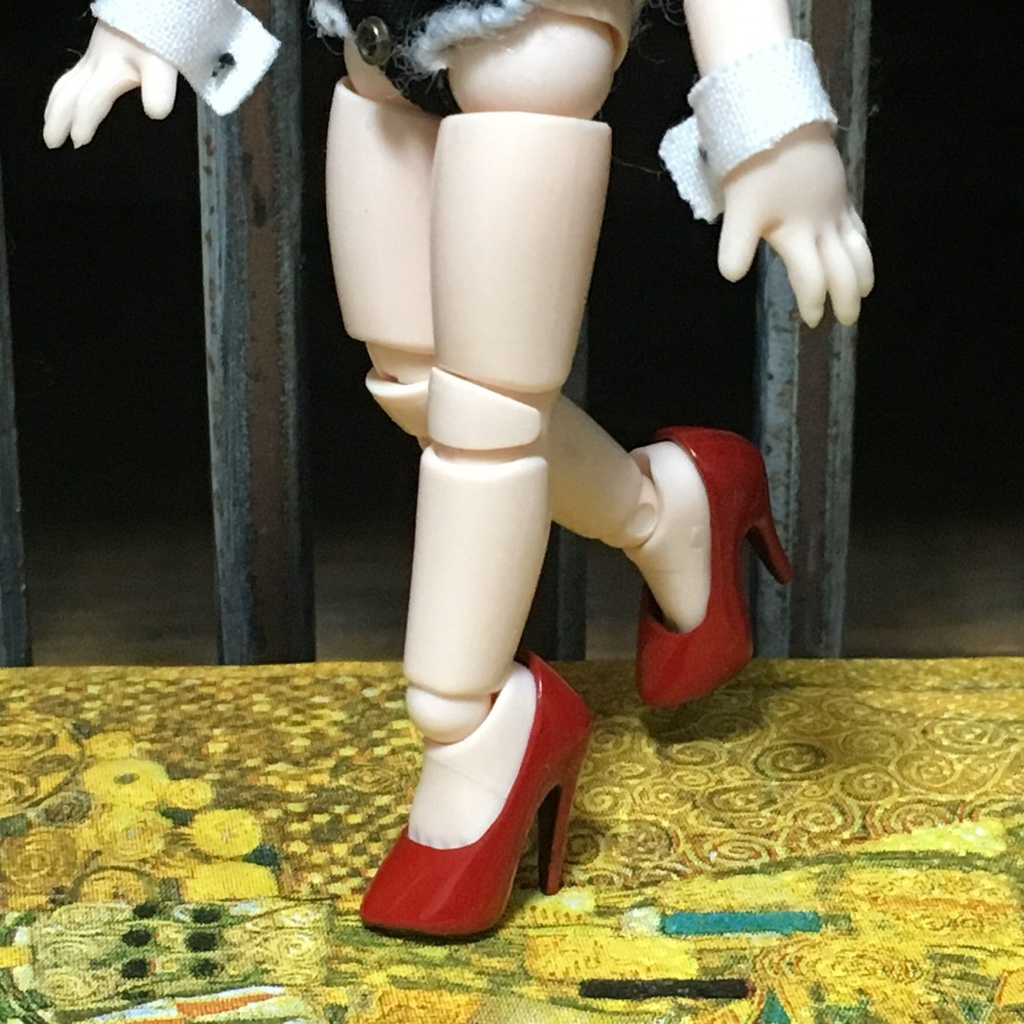 オビツ11用 ハイヒール(赤)