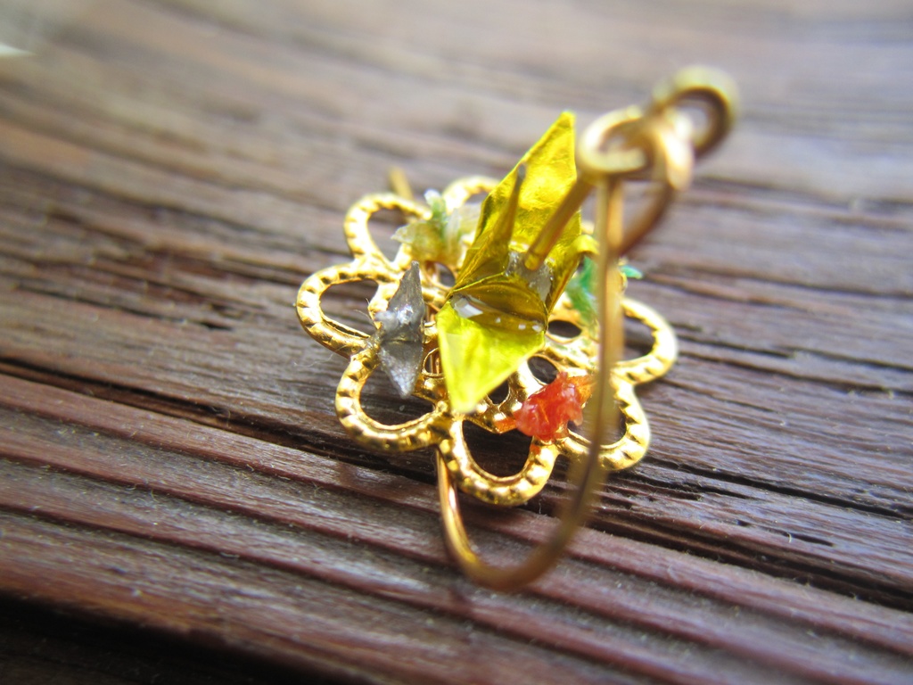 5羽の折り鶴のピアス