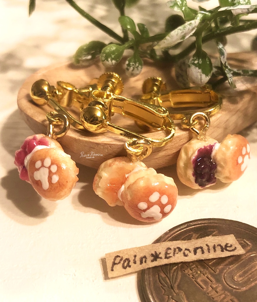 【片耳】ジャムがけ肉球スコーンイヤリング:マーマレード