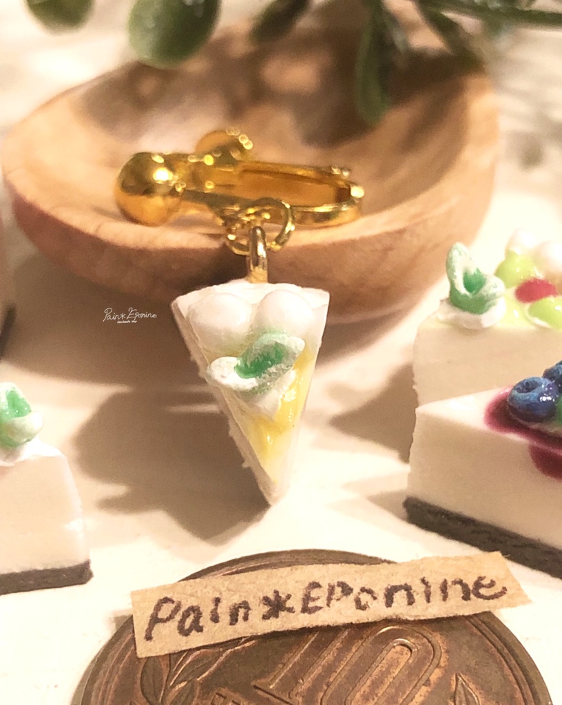 【片耳】カラフルパレットチーズケーキイヤリング