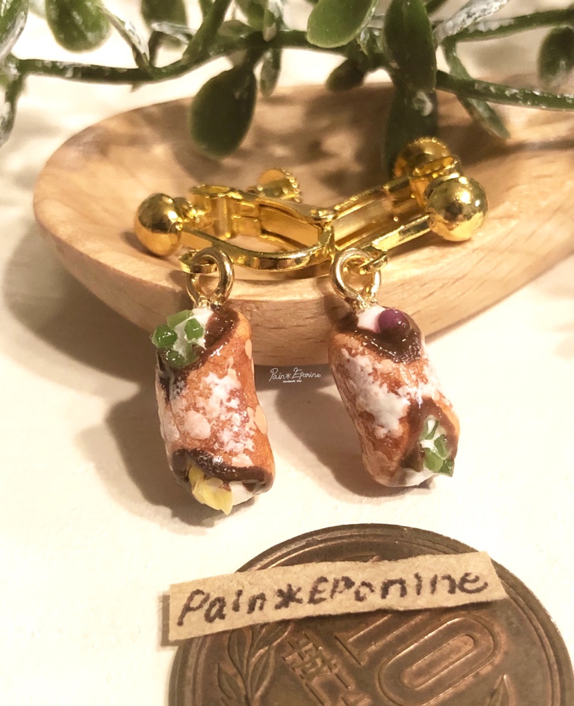 レモンとチェリーのカンノーロイヤリング