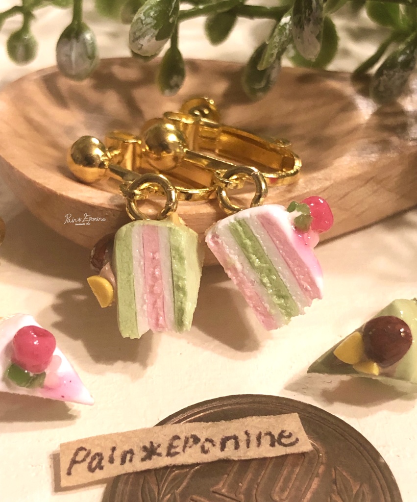 桜と抹茶のケーキセットイヤリング 断面 Paineponine Booth
