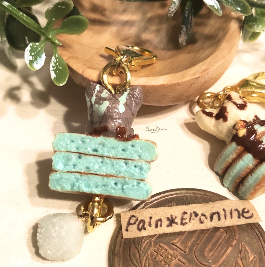 チョコミントパンケーキ(にゃんこアイス)チャーム:チョコ