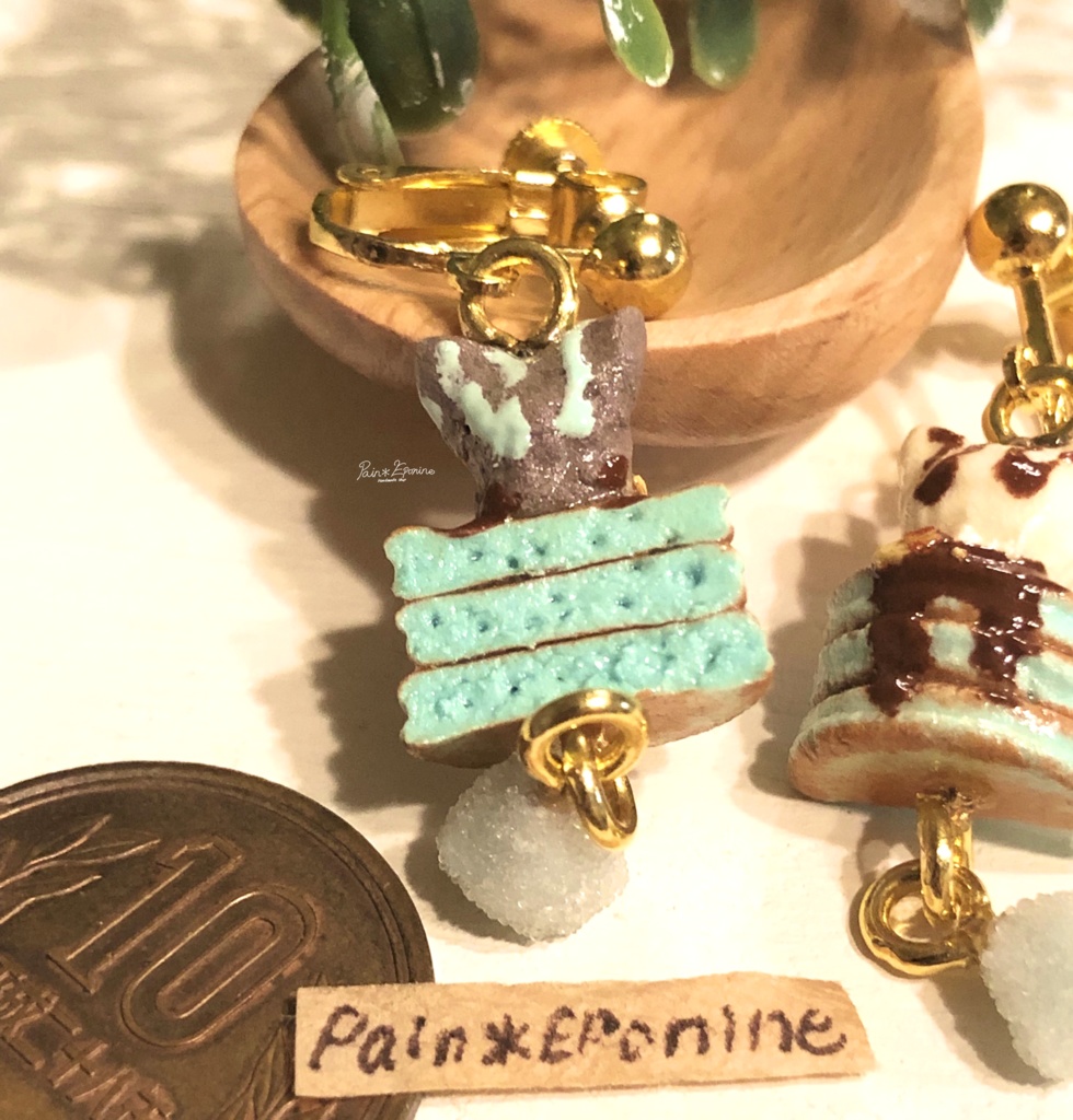 【片耳】チョコミントパンケーキ(にゃんこアイス)イヤリング:チョコレート