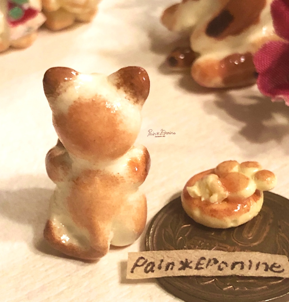 【*受注制作】食いしん坊な仔猫パン:シャム(クリームパン)