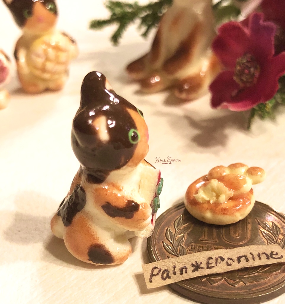 【*受注制作】食いしん坊な仔猫パン:ハチワレ(マルゲリータ)