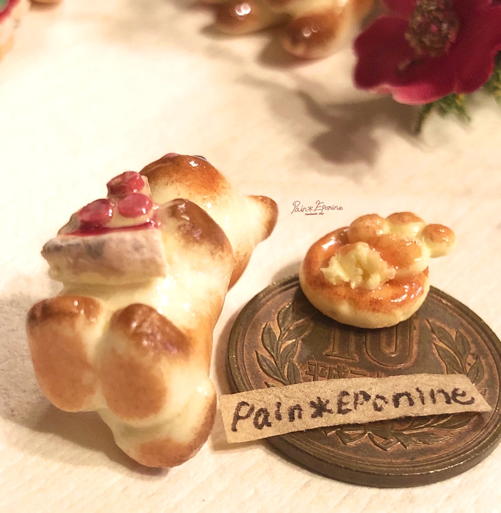 【*受注制作】食いしん坊な仔猫パン:シャム(ペパロニピザ)