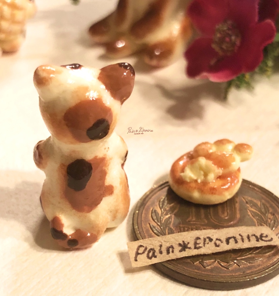 【*受注制作】食いしん坊な仔猫パン:三毛(ペパロニピザ)