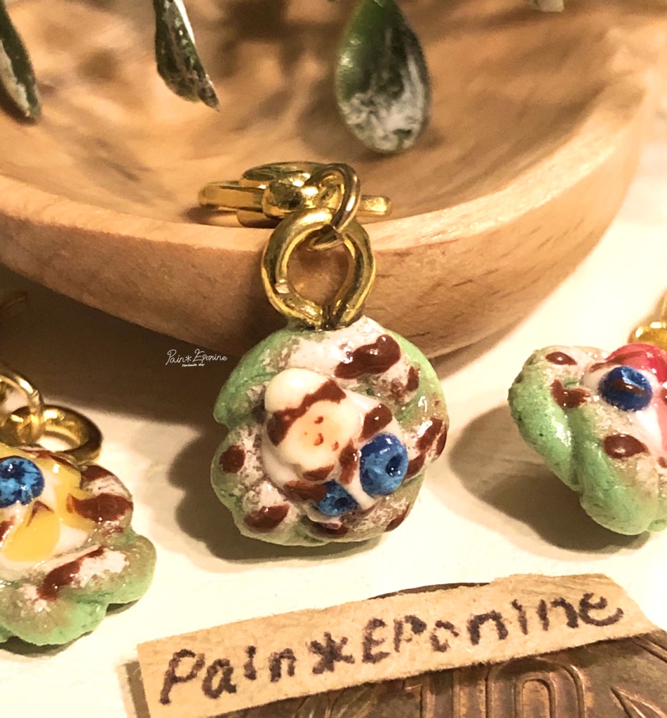 【選べる】抹茶のフルーツねじりパンチャーム