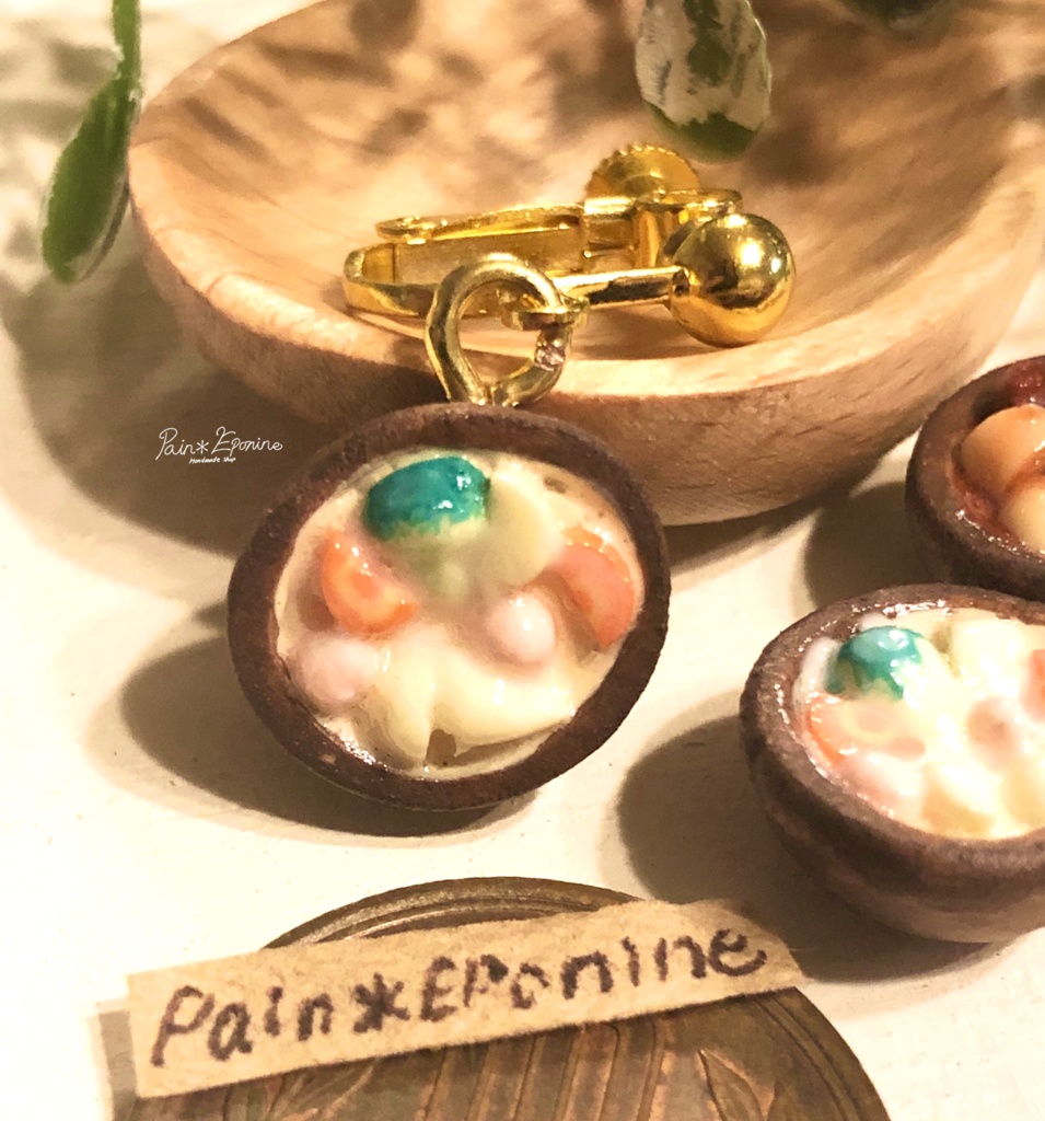 【片耳】クリームシチューイヤリング