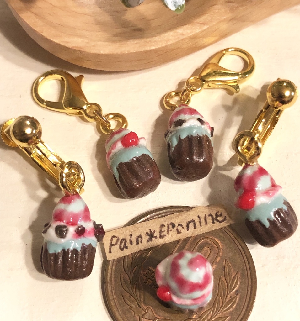 【2個セット】ミント&ベリーのカップケーキチャーム