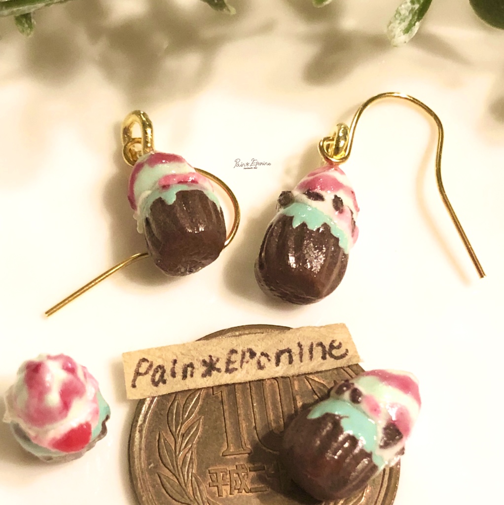 ミント&ベリーのカップケーキピアス