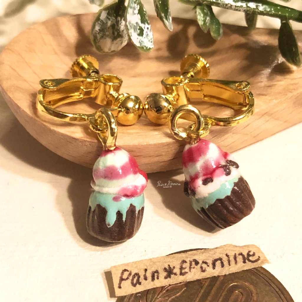 ミント&ベリーのカップケーキイヤリング