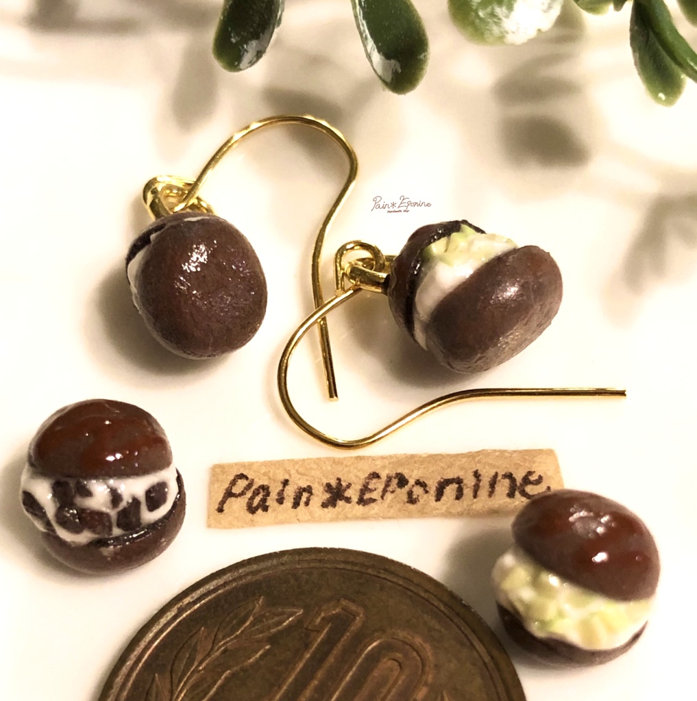 【片耳】マリトッツォ(チョコ)ピアス