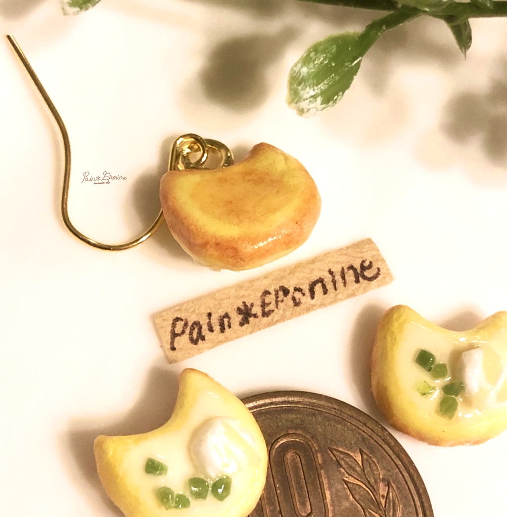 【片耳】にゃんこレモンケーキピアス