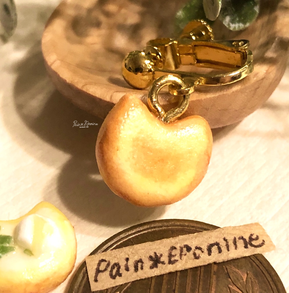 【片耳】にゃんこレモンケーキイヤリング