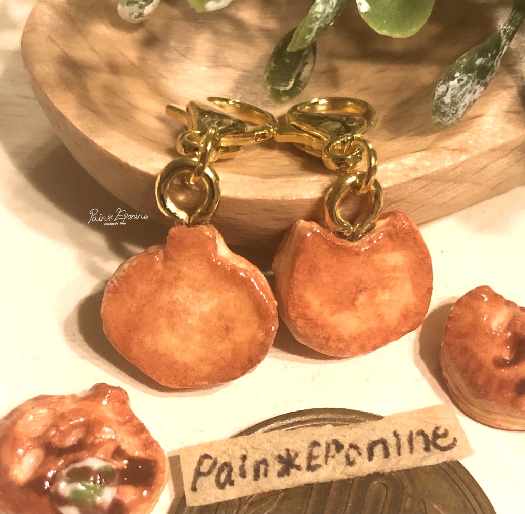 【ねこ】パンプキンパイチャームorストラップ