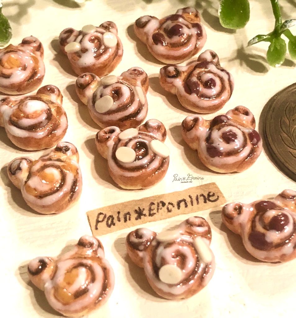 【ミニチュア】にゃんこシナモンロール