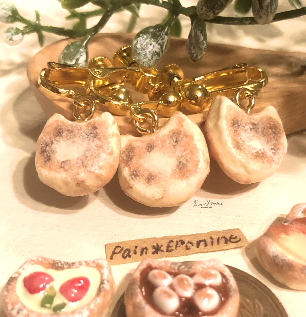 【片耳】にゃんこスイーツピザイヤリング