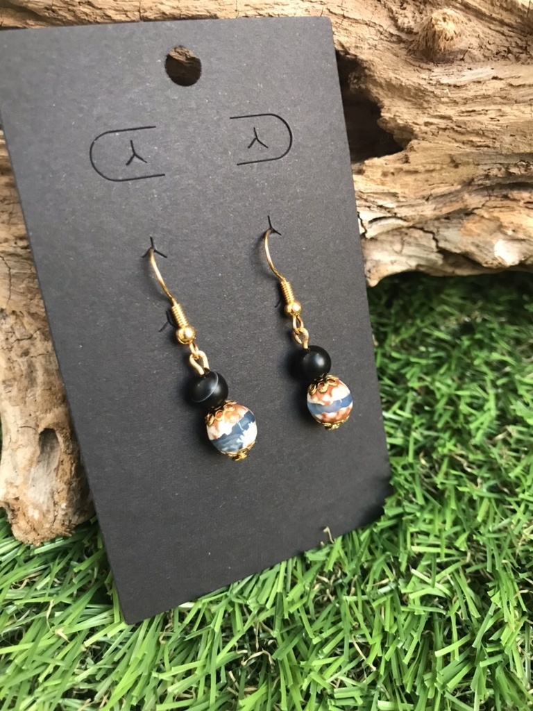 ピアス