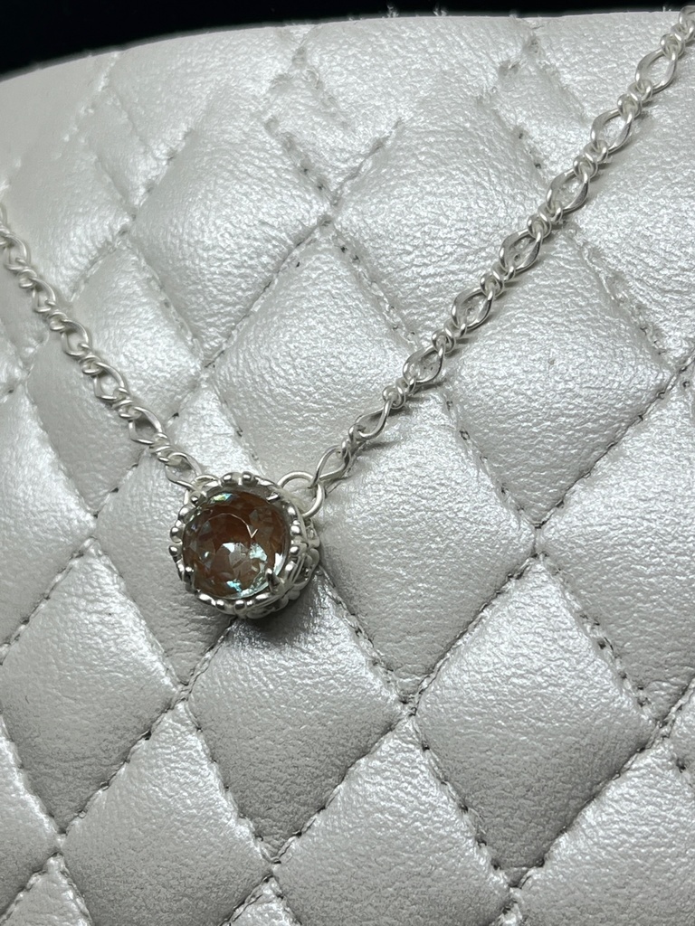 ヴィンテージサフィレットのネックレス〜graine〜(Blanc)