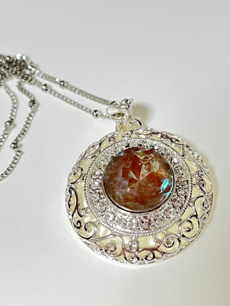 ヴィンテージサフィレットのネックレス〜Arabesque〜