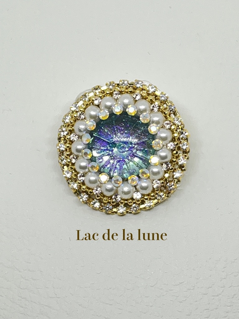 【Gallery】【ソレイユ企画展2】ロゼットのブローチ