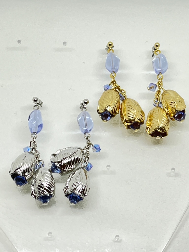 フェアリーフラワーのピアス【イヤリング可】