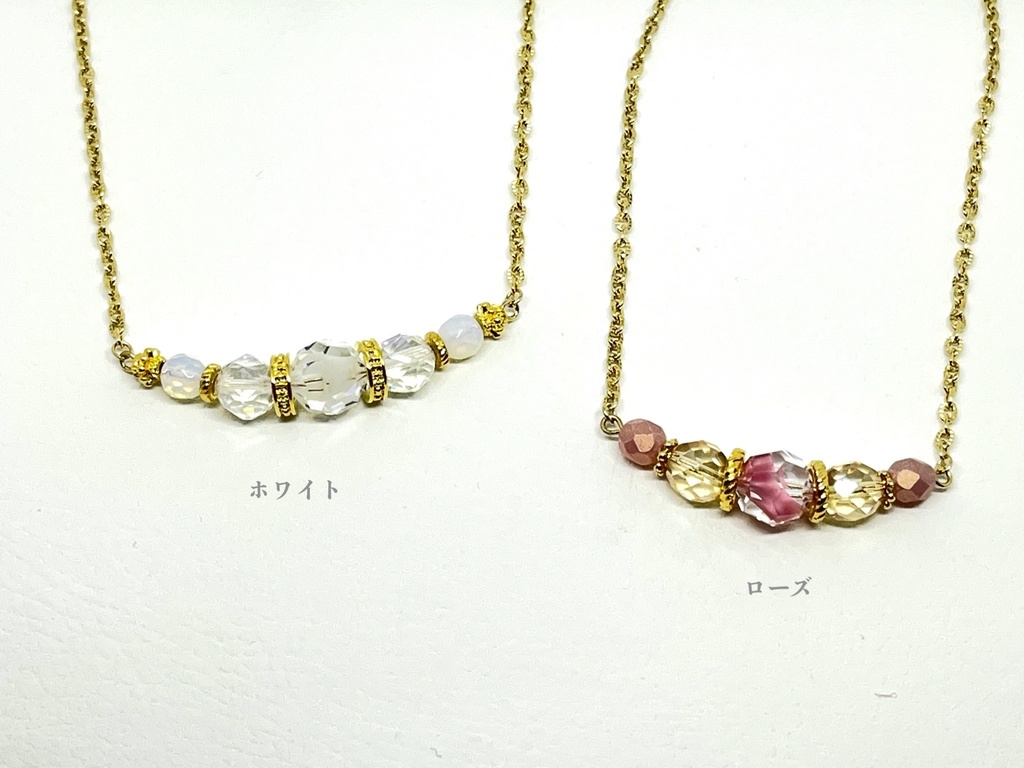 ギブレビーズのミルティーユネックレス