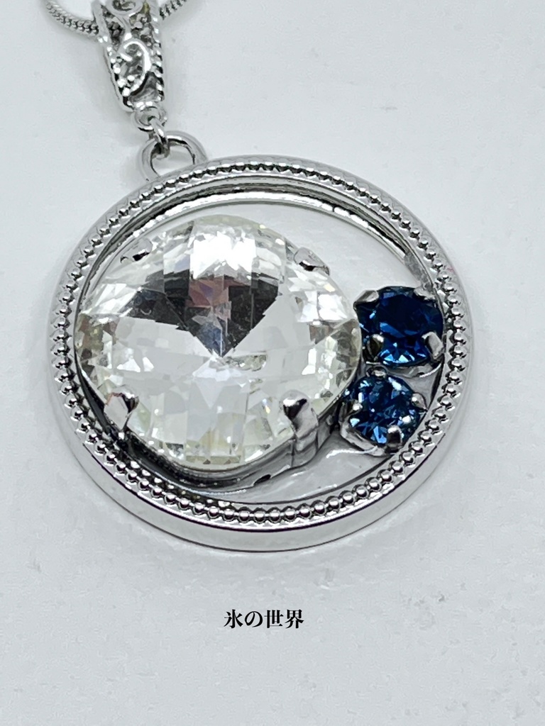 クッションストーンのネックレス