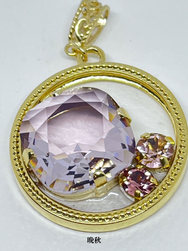 クッションストーンのネックレス