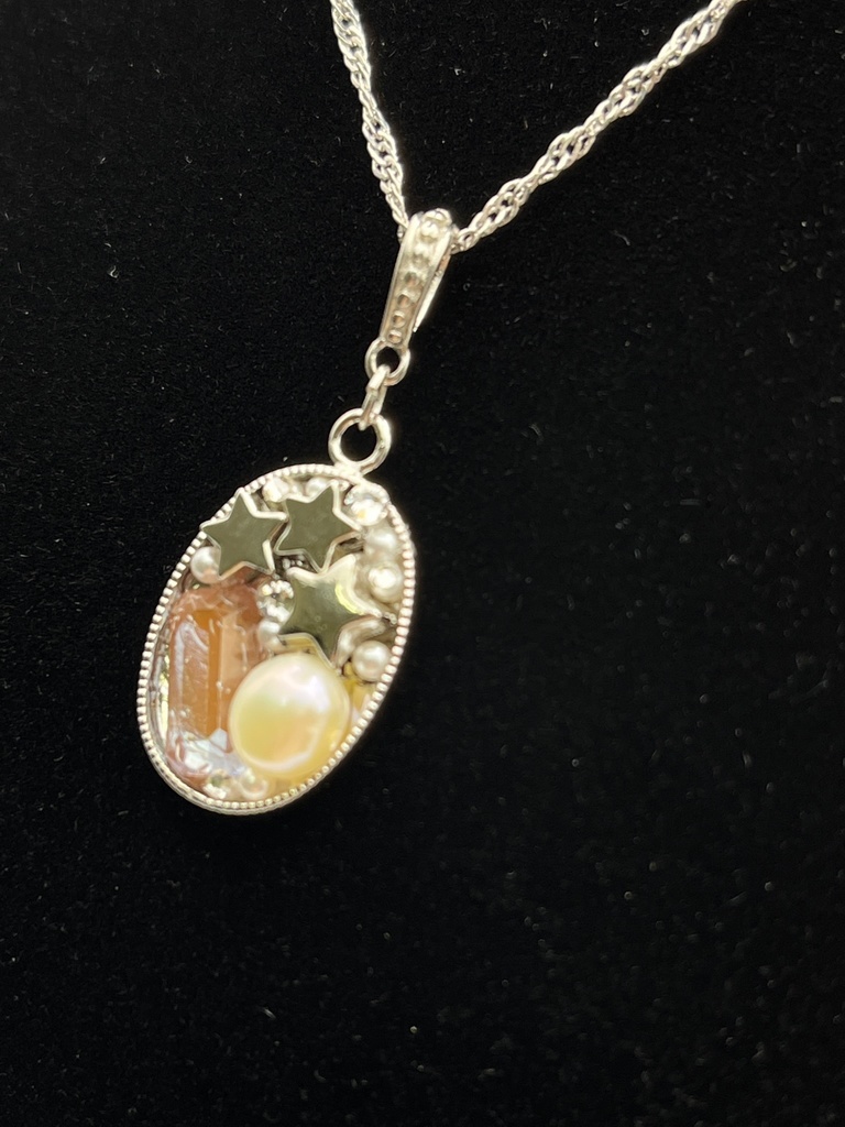 【Gallery】銀月夜のネックレス