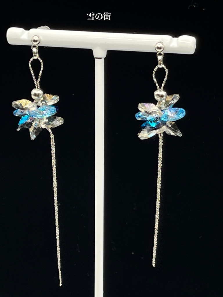 燦めく光のピアス【イヤリング変更可】