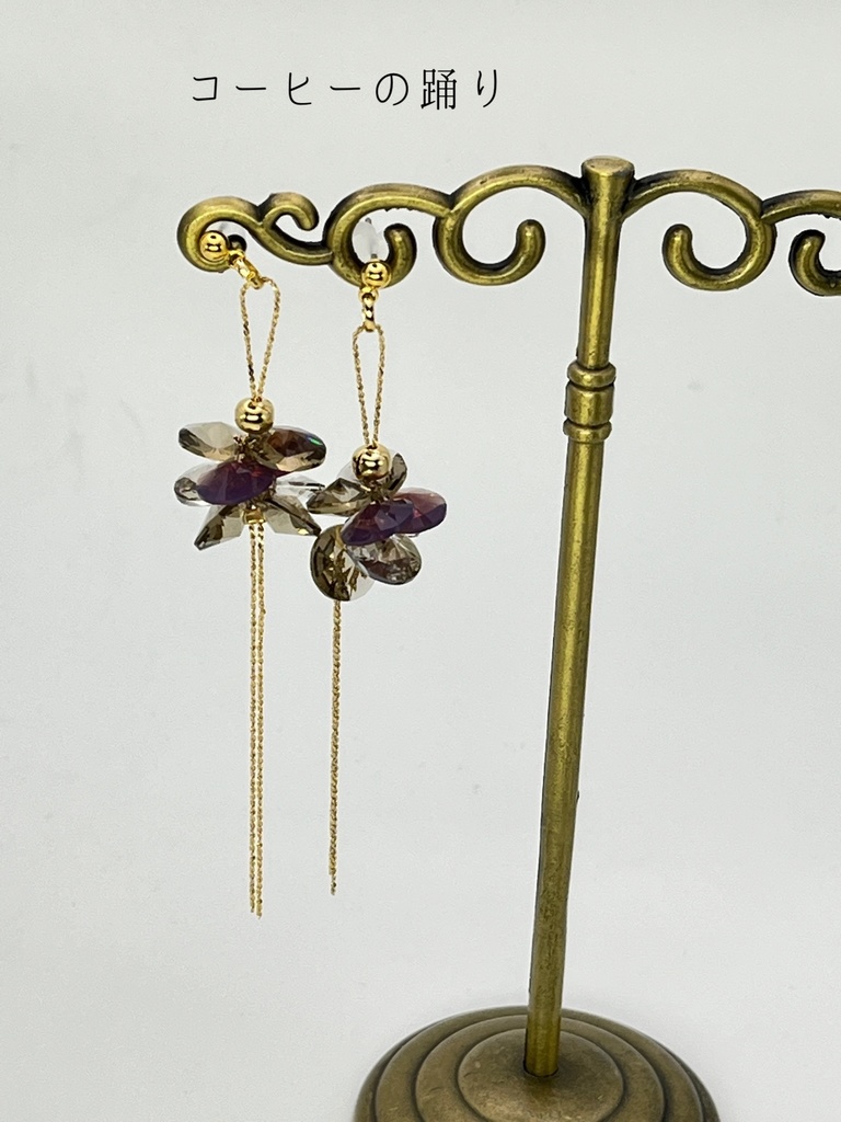 燦めく光のピアス【イヤリング変更可】