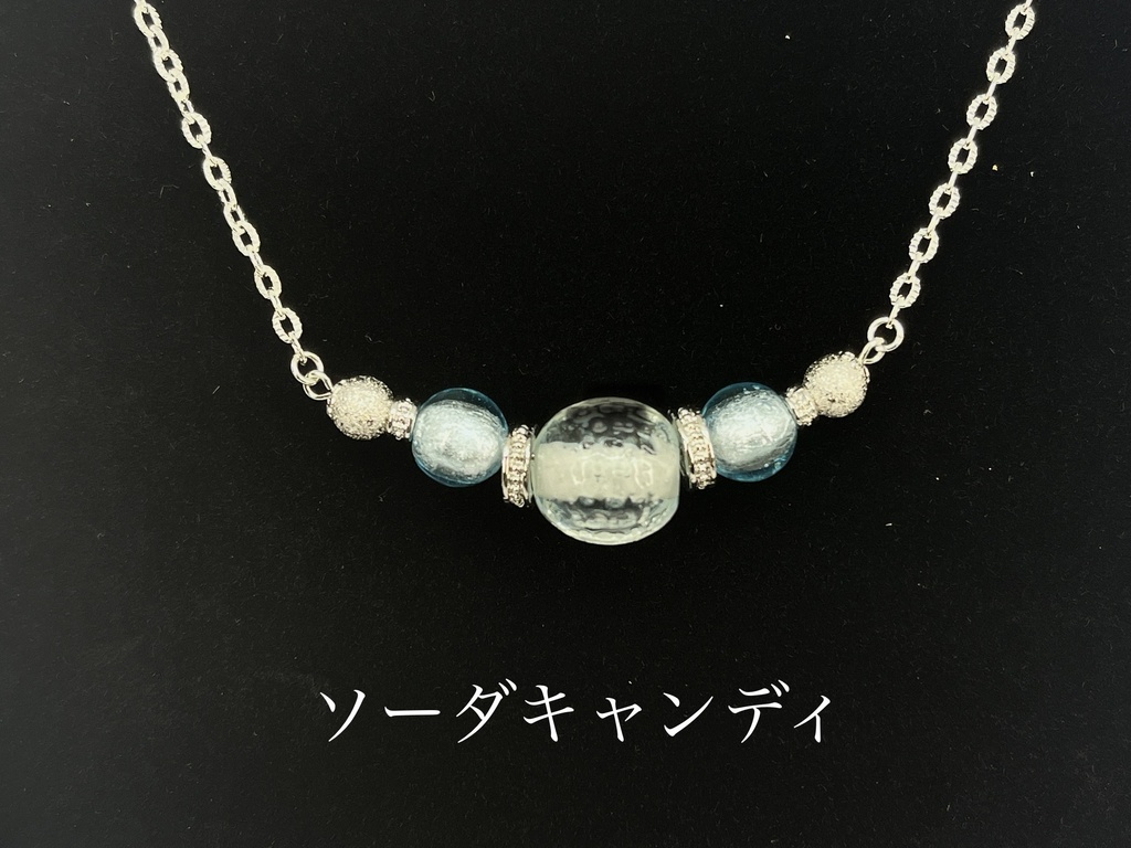 とんぼ玉のネックレス〜あめだま〜