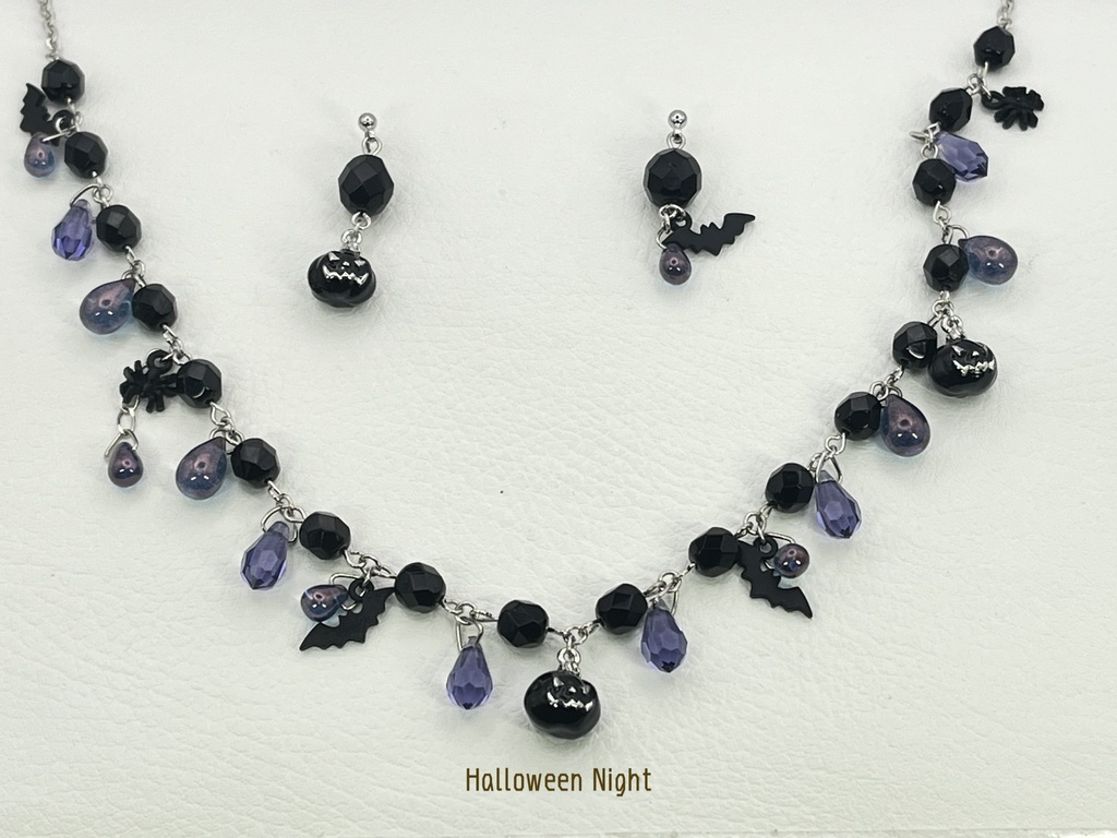ハロウィンパーティーのアクセサリーセット