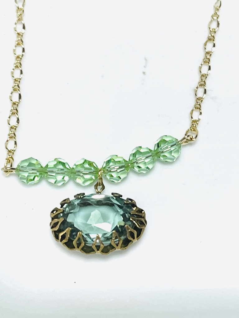 ザンドライトのネックレス