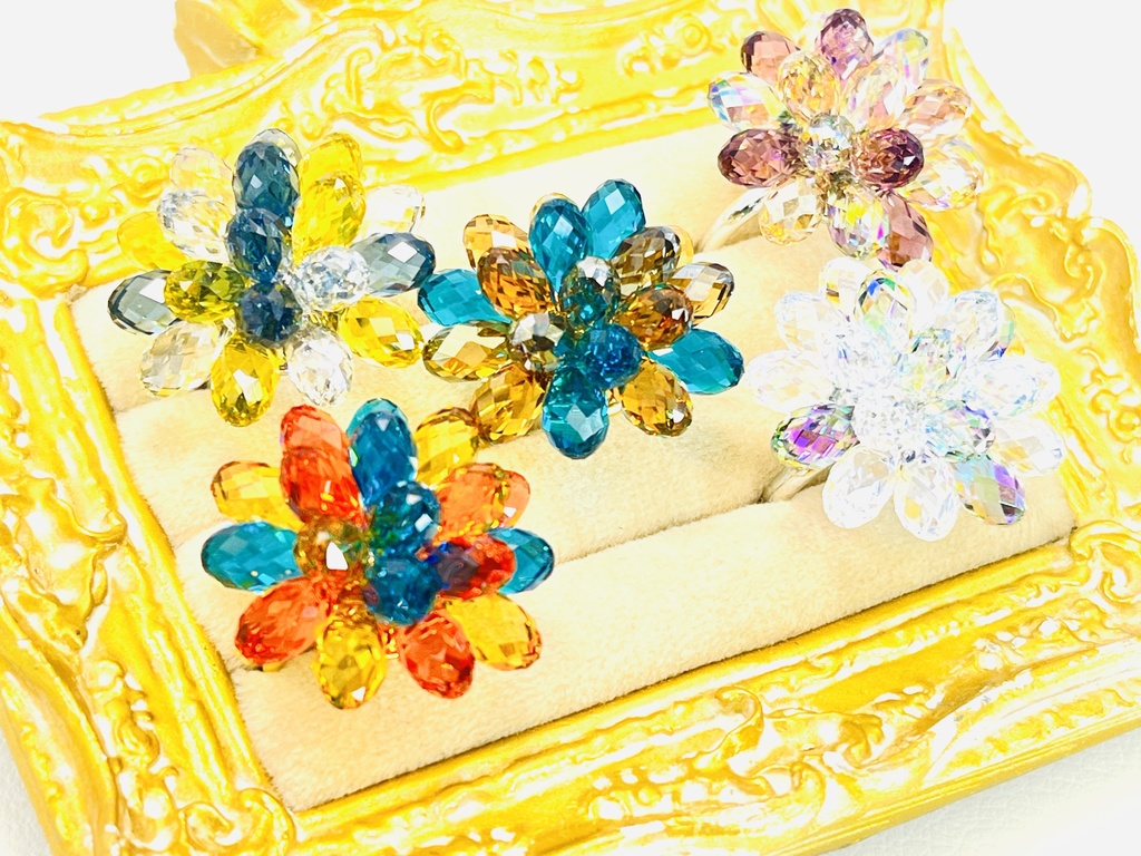 宝石ダリアの指輪