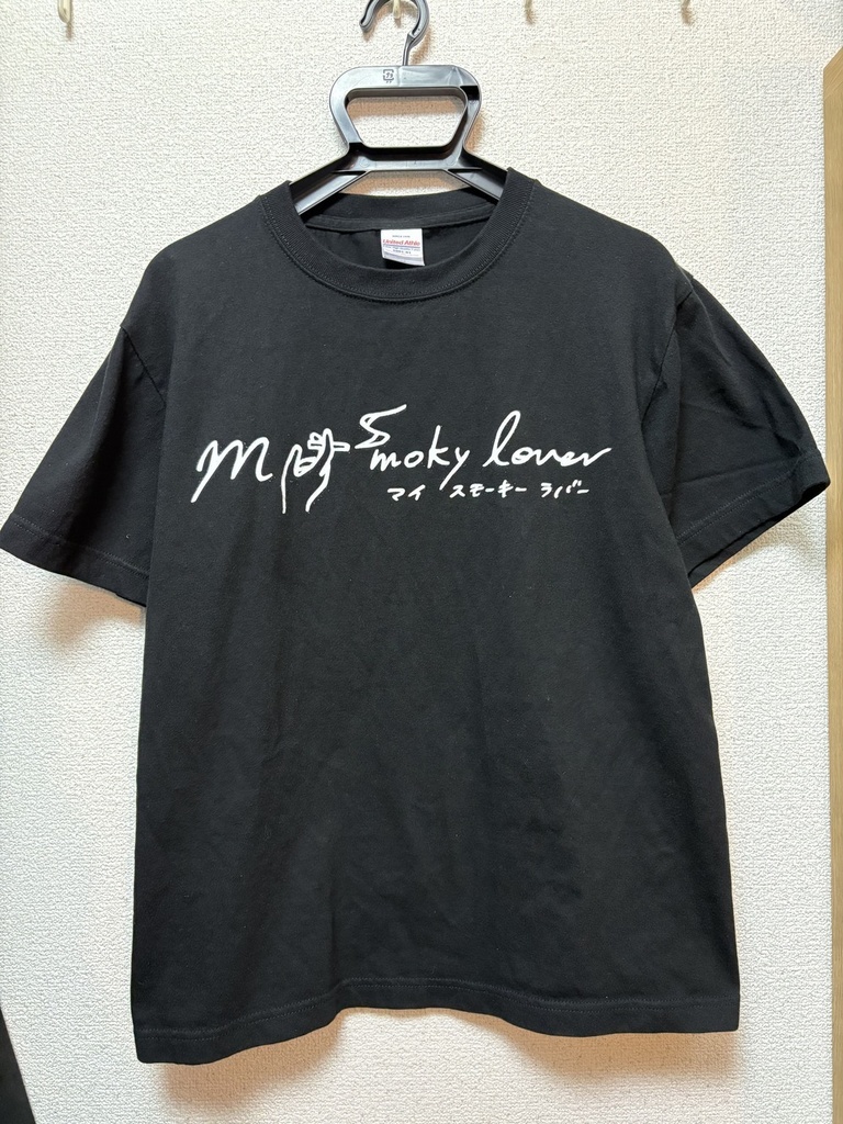 ロゴTシャツ（Mサイズ）