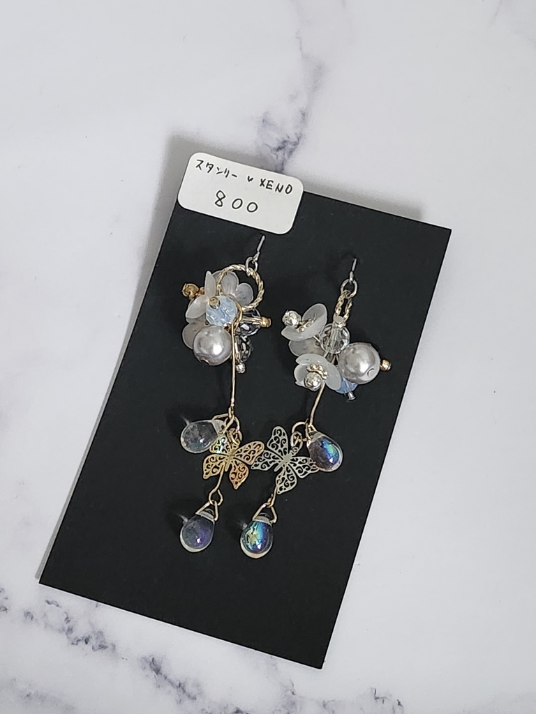 【スタゼノ】ピアス　花蝶　チェコガラスドロップ