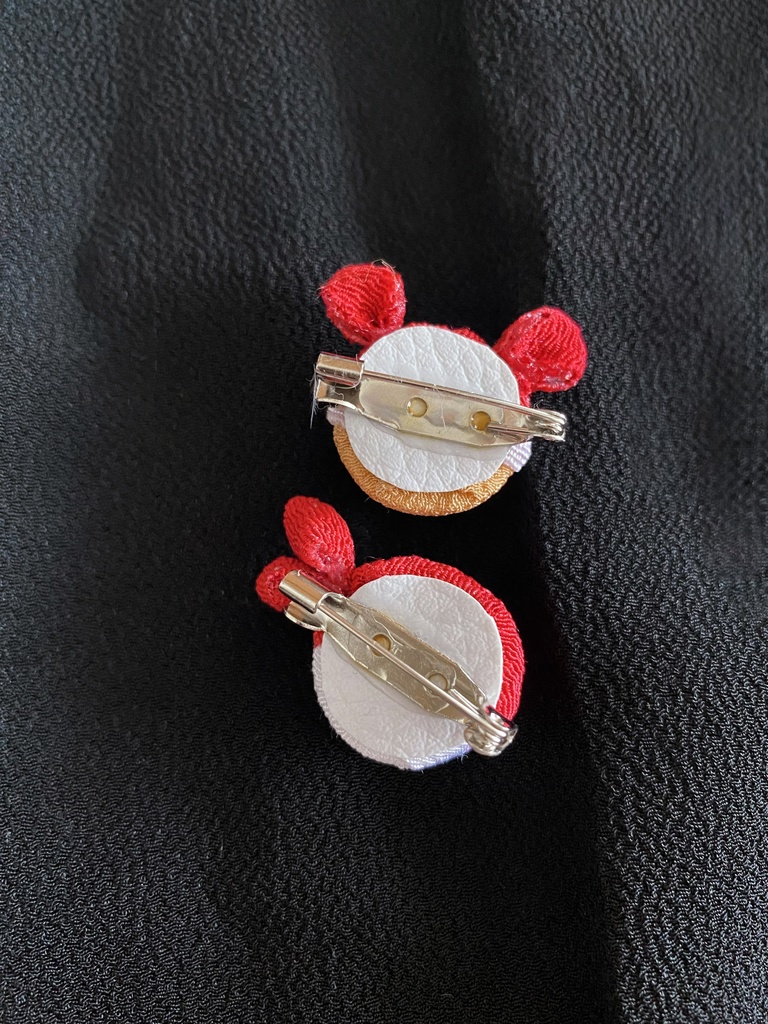 APEX レジェンズブローチ ちりめんつまみ細工