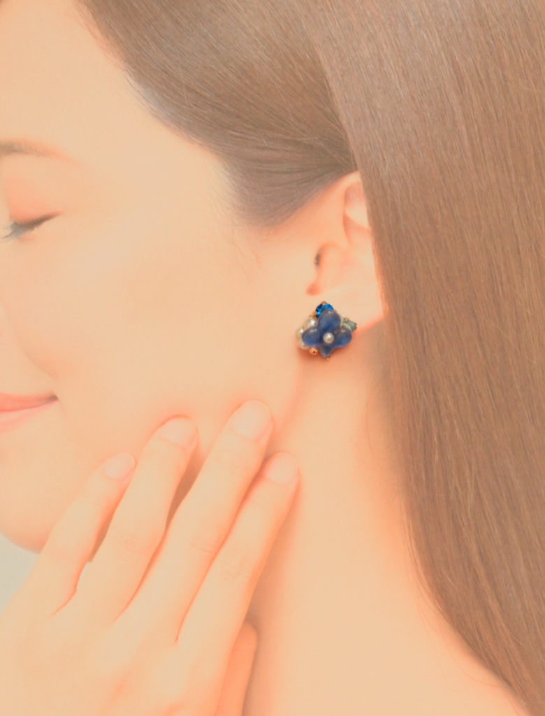 原神 キャライメージ 花とビジューのイヤリング/イヤーカフセット