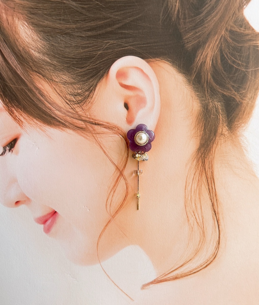 刀剣乱舞 へし切長谷部イメージ フラワーピアス