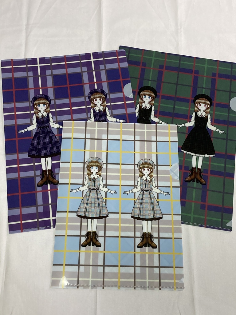 塗り絵のお姫様~チェック柄ジャンパースカート~クリアファイル(A4サイズ・カラー6種類)