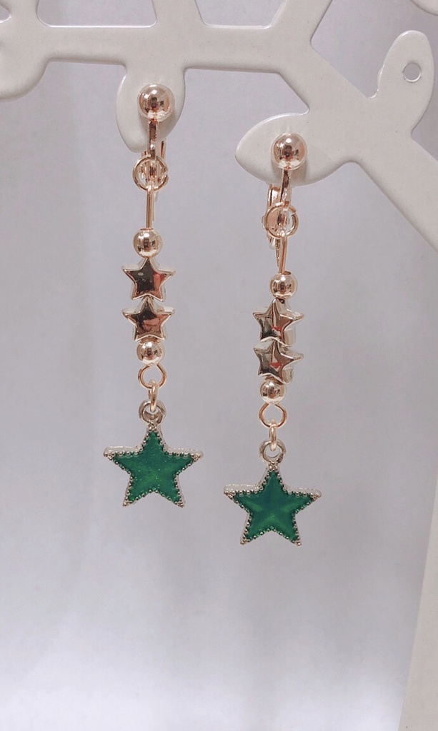 輝く三つ星のイヤリング    DRAMATIC STARSイメージ